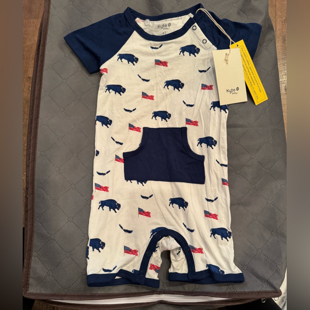 ♦️KYTE BABY FRONTIER SHORTALL♦️